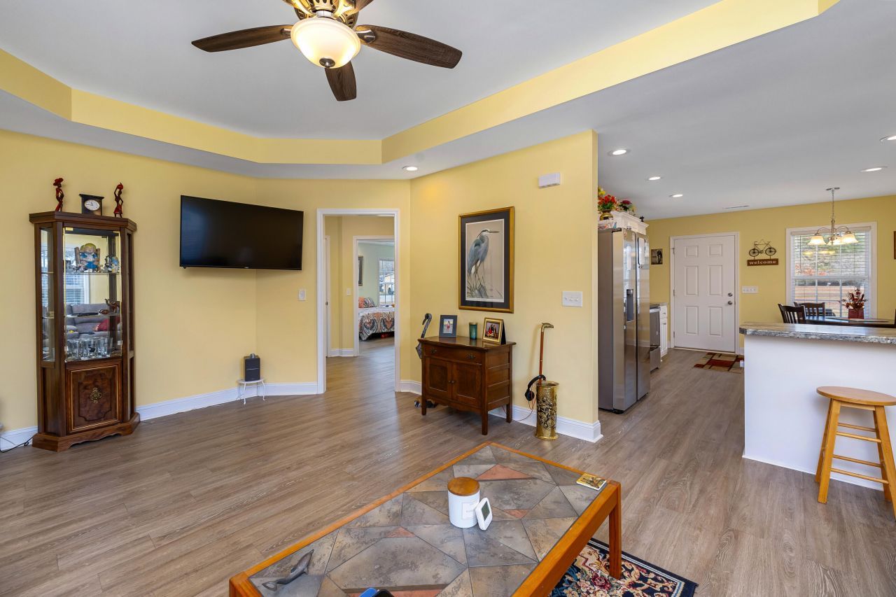 1824 Camp Shelor Drive Photo 8