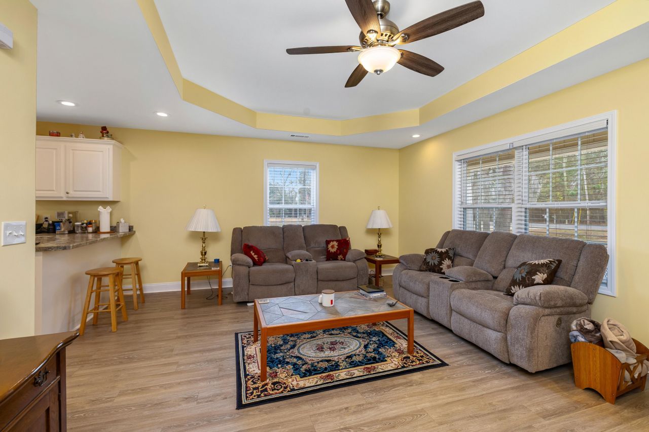 1824 Camp Shelor Drive Photo 9