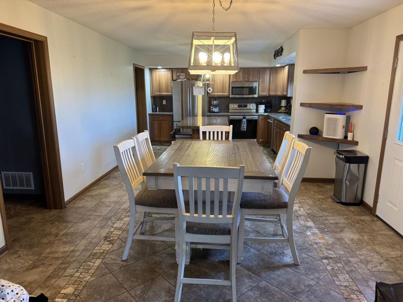 800 McKees Mill Run, New Carlisle, OH 45344 Photo 13