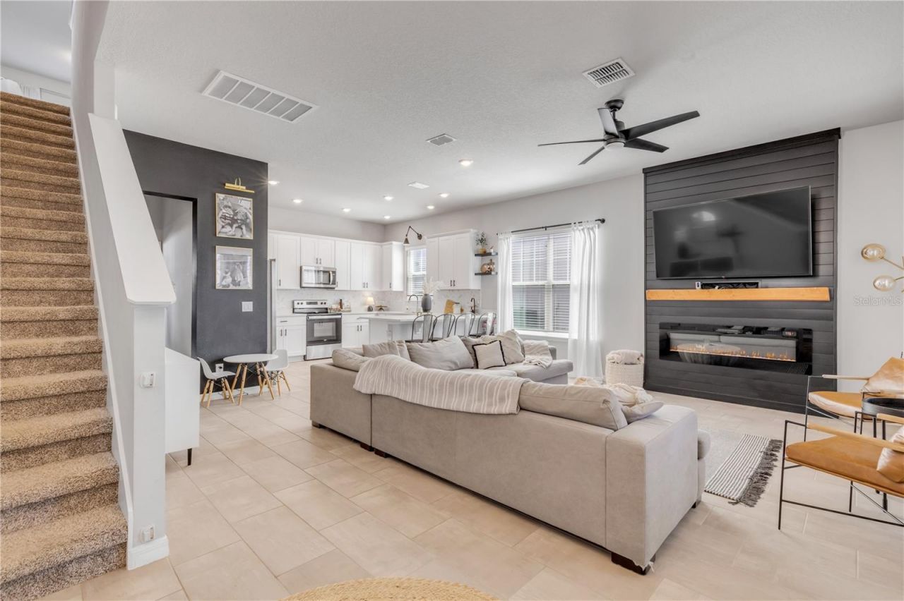 413 Venetian Palms Boulevard, New Smyrna Beach, FL 32168 Photo