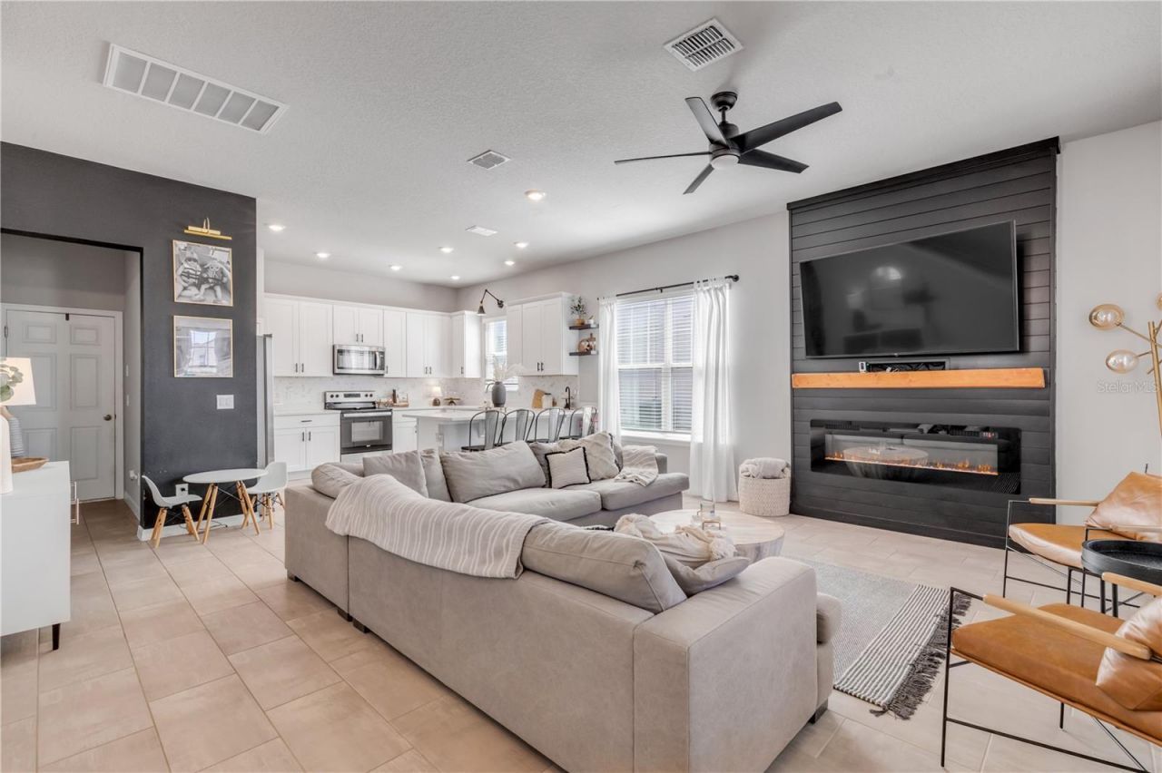 413 Venetian Palms Boulevard, New Smyrna Beach, FL 32168 Photo