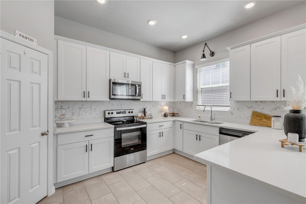 413 Venetian Palms Boulevard, New Smyrna Beach, FL 32168 Photo