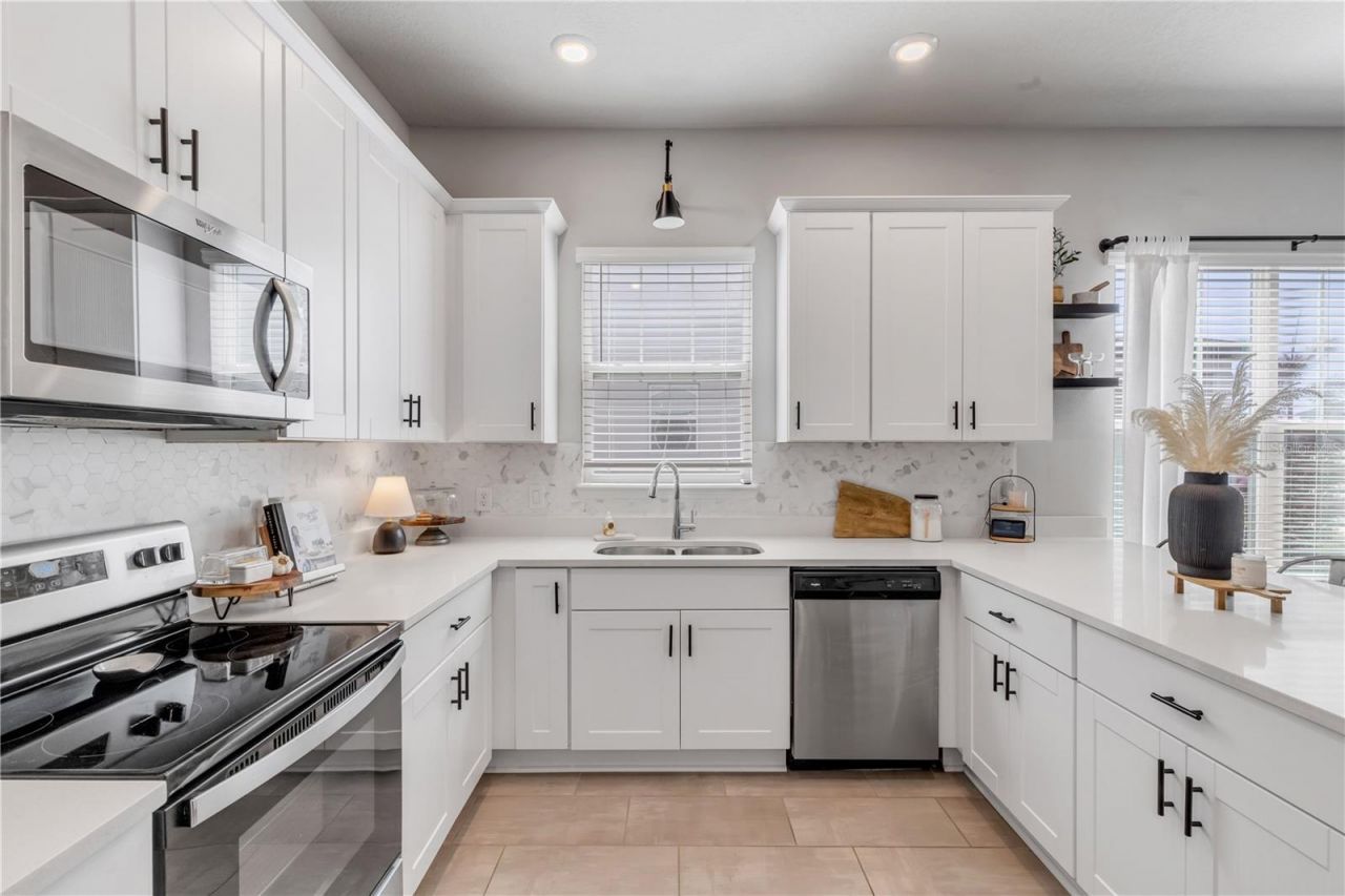 413 Venetian Palms Boulevard, New Smyrna Beach, FL 32168 Photo