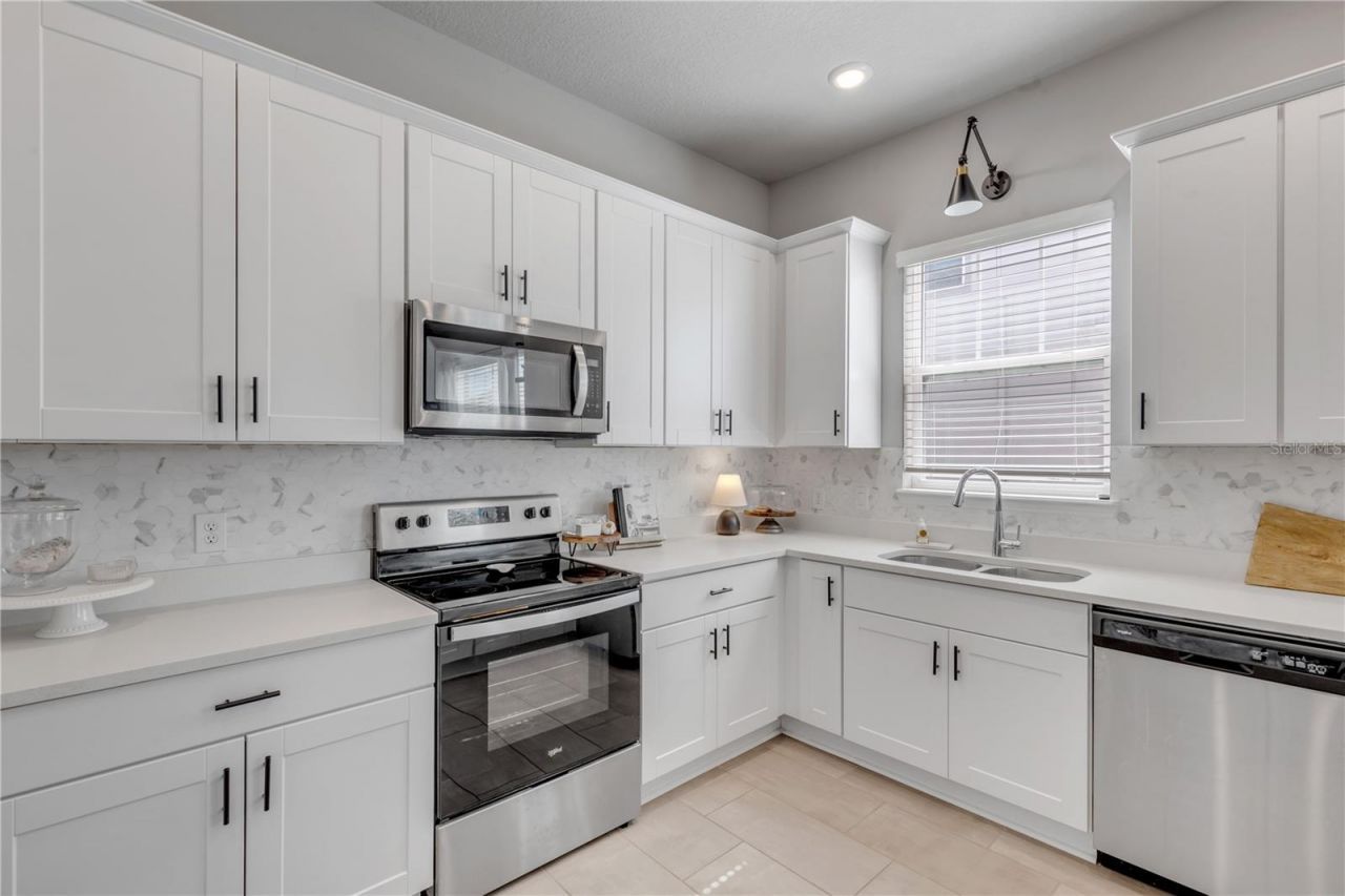 413 Venetian Palms Boulevard, New Smyrna Beach, FL 32168 Photo