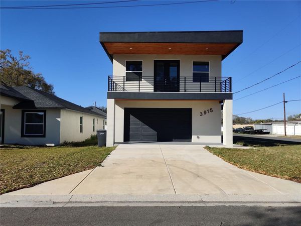 3915 W ROBSON STREET W, TAMPA, FL 33614
