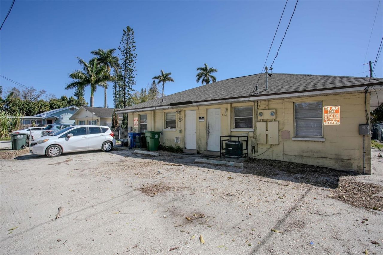 810 21st Avenue W, Bradenton, FL 34205 Photo