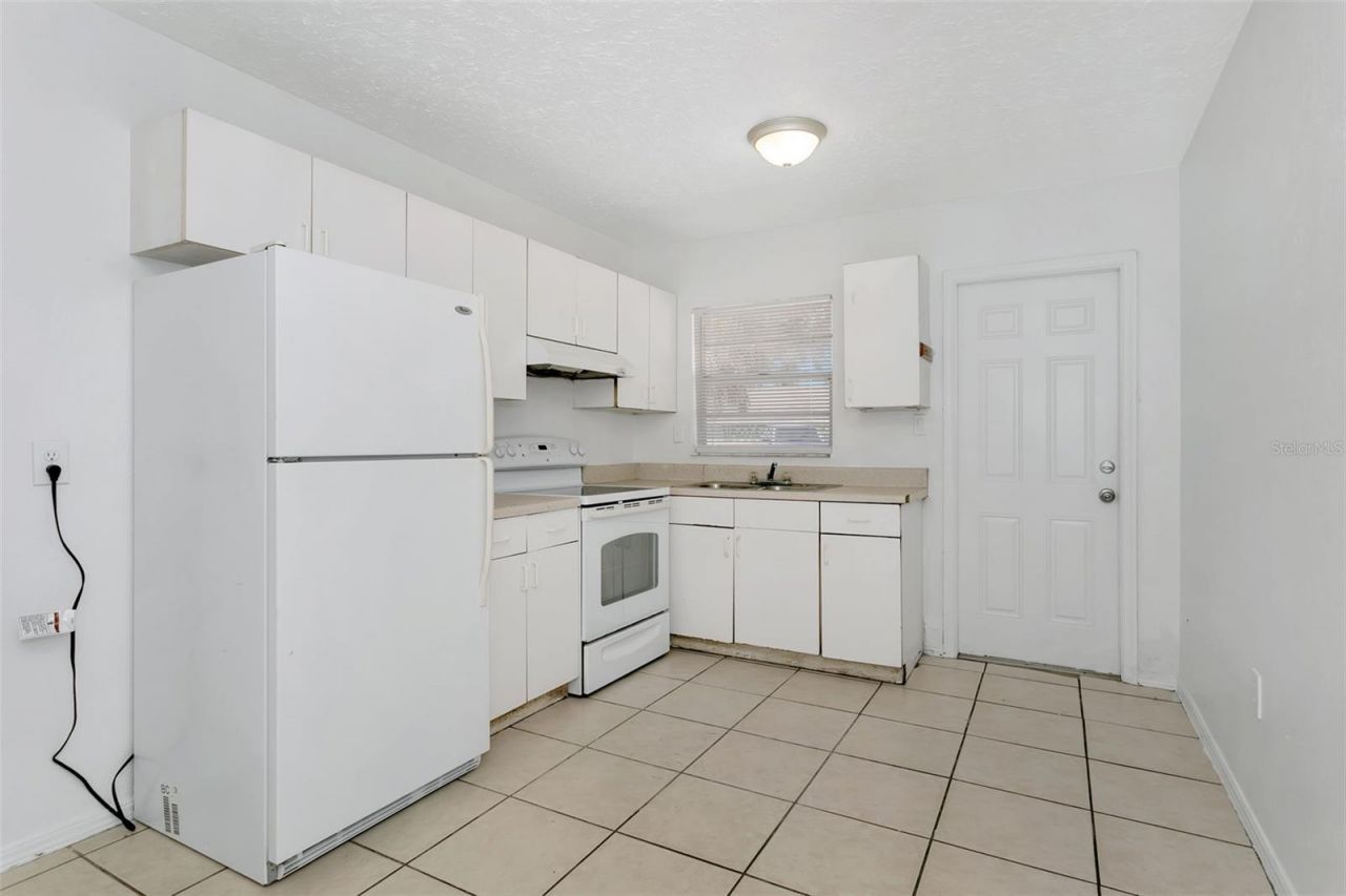 810 21st Avenue W, Bradenton, FL 34205 Photo