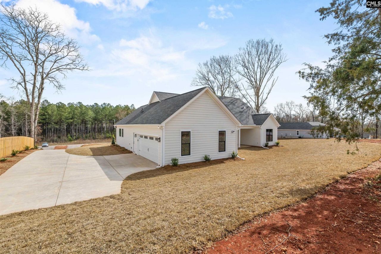 669 Seagull Lane  Photo 4