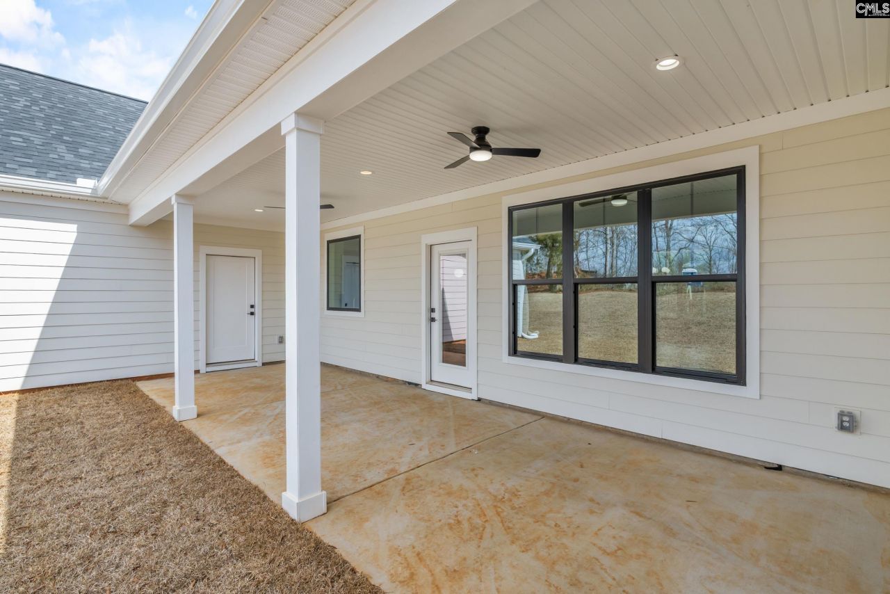 669 Seagull Lane  Photo 6