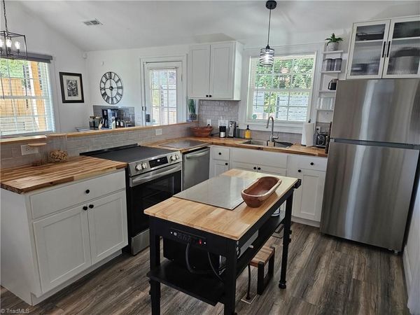 505 Kent Court , High Point, NC 27260