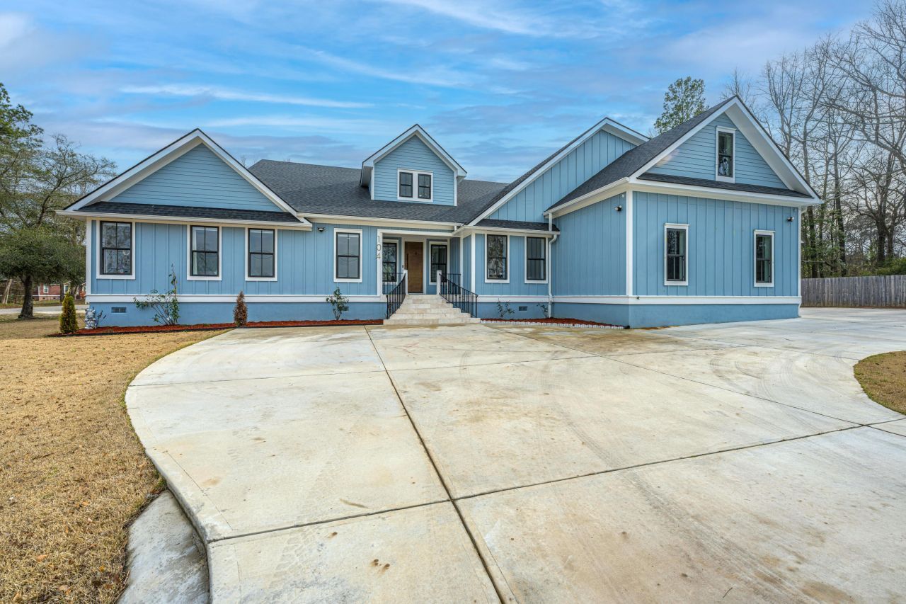 104 Picard Drive Photo 6