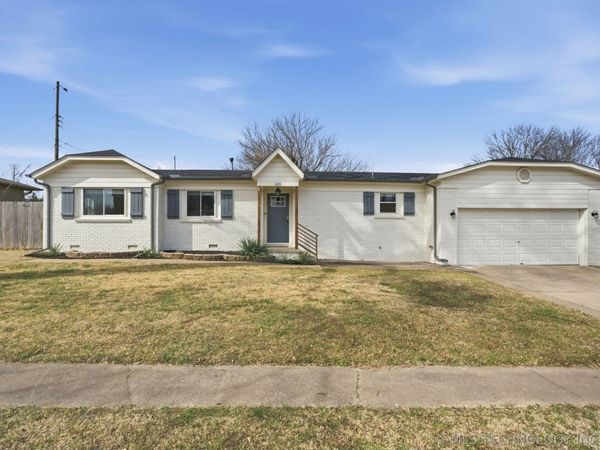 220 N 10th Street, Broken Arrow, OK 74012