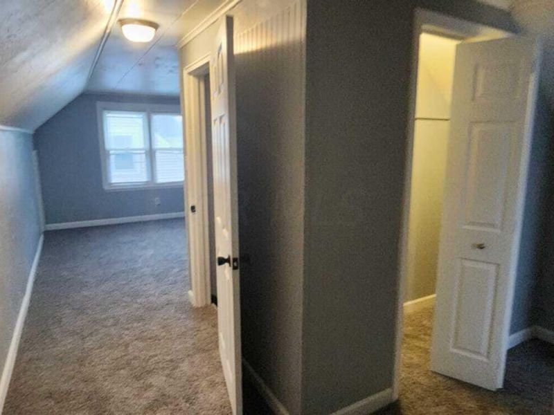 2459 NE Meredith Drive NE, Columbus, OH 43219 Photo 5