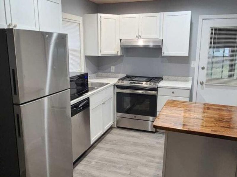 2459 NE Meredith Drive NE, Columbus, OH 43219 Photo 9