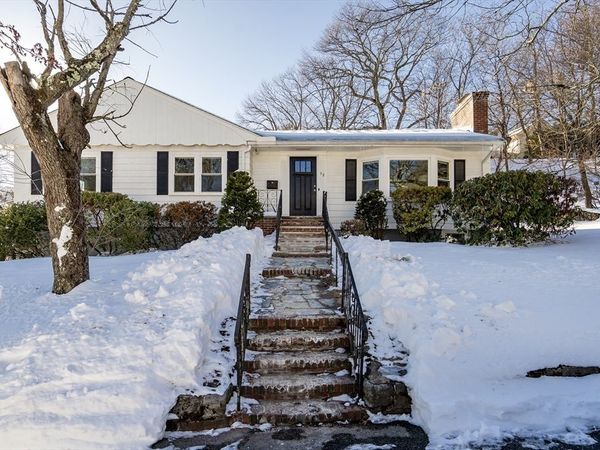 72 Crosby St, Arlington, MA 02474