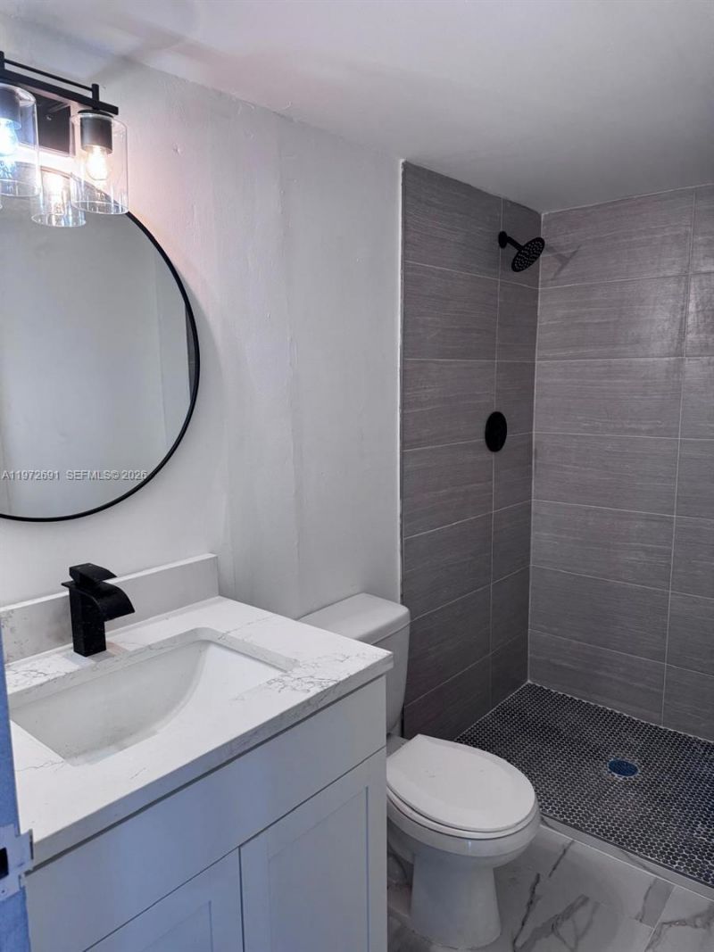 1402 NW 80th Ave , Unit 107, Margate, FL 33063 Photo