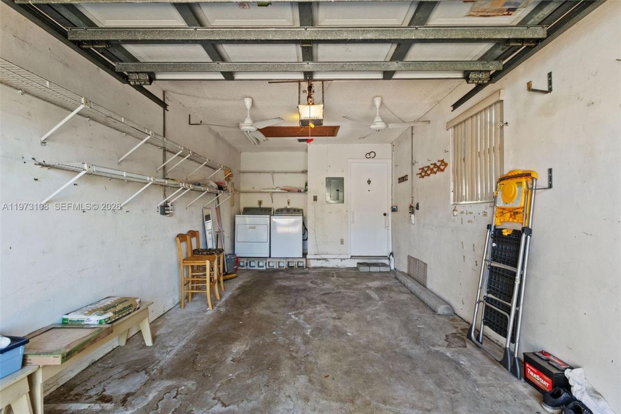 5356 Gate Lake Rd, Unit 5356, Tamarac, FL 33319 Photo