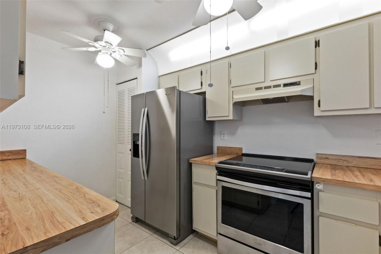 5356 Gate Lake Rd, Unit 5356, Tamarac, FL 33319 Photo