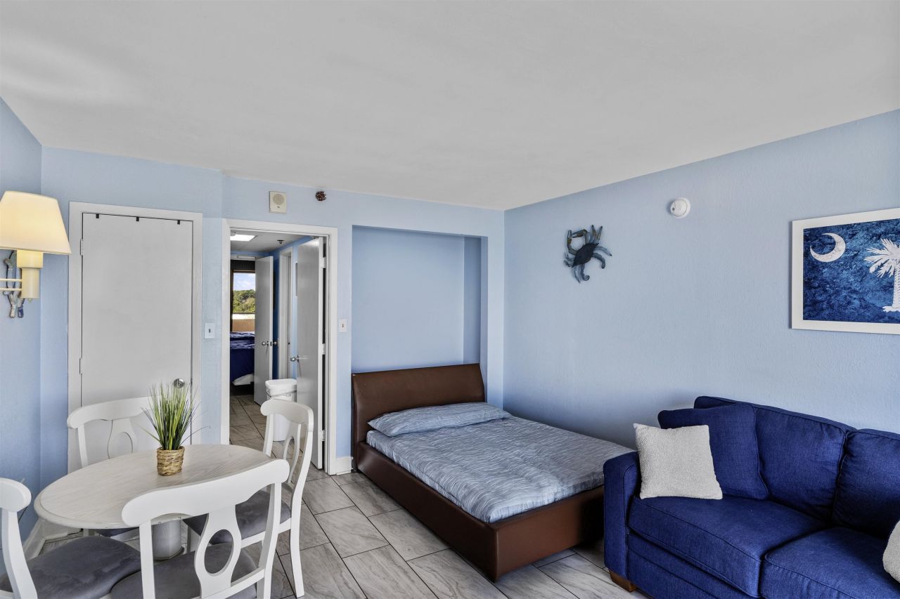 2207 S S Ocean Blvd. Photo 7