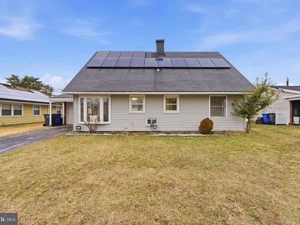 11 BIRDSEYE LANE, WILLINGBORO, NJ 08046