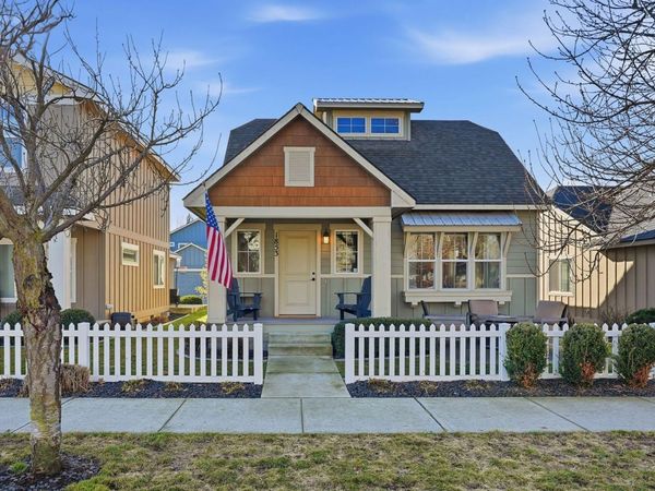 1853 W Bridge Ave, Spokane, WA 99201