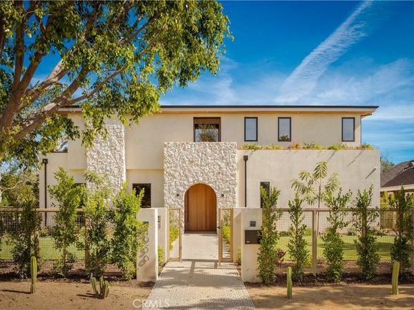 4956 Gentry Avenue, Valley Village, CA 91607