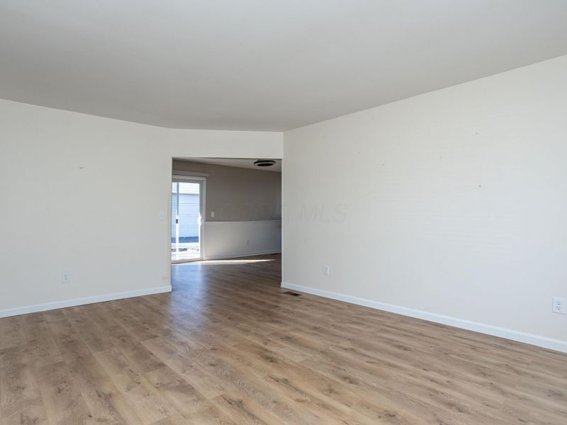 703 Pointview Drive, Westerville, OH 43081 Photo 9