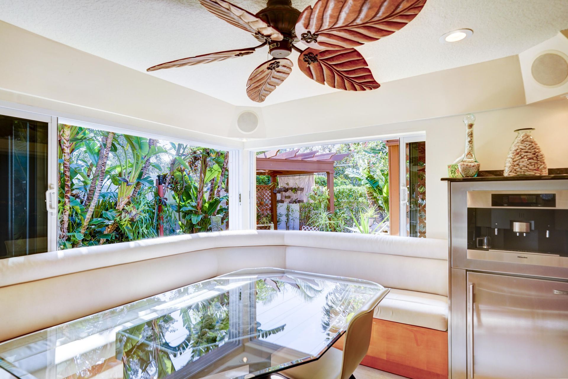 1191 Emerald Drive, Singer Island, FL 33404 Photo