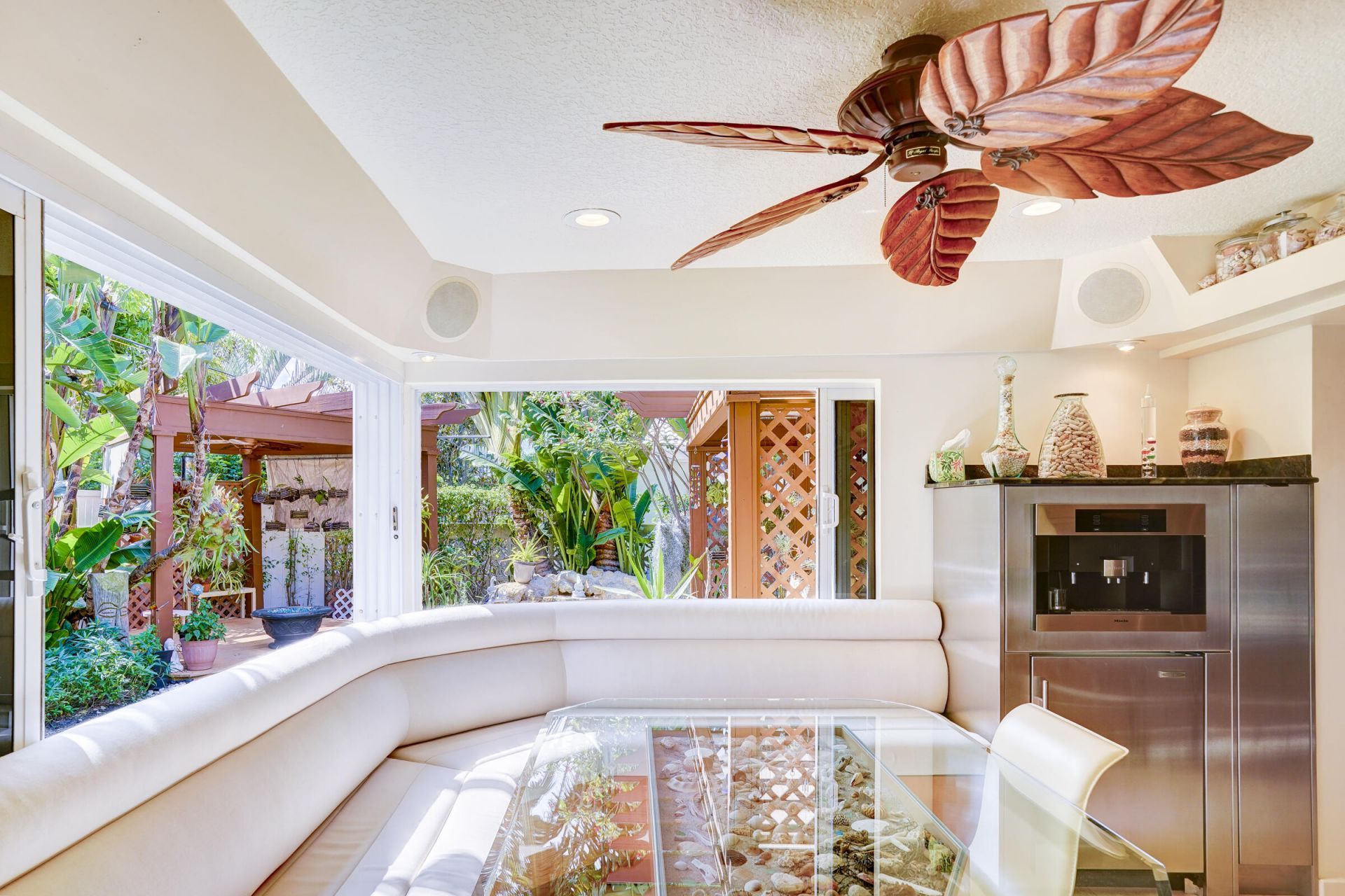 1191 Emerald Drive, Singer Island, FL 33404 Photo