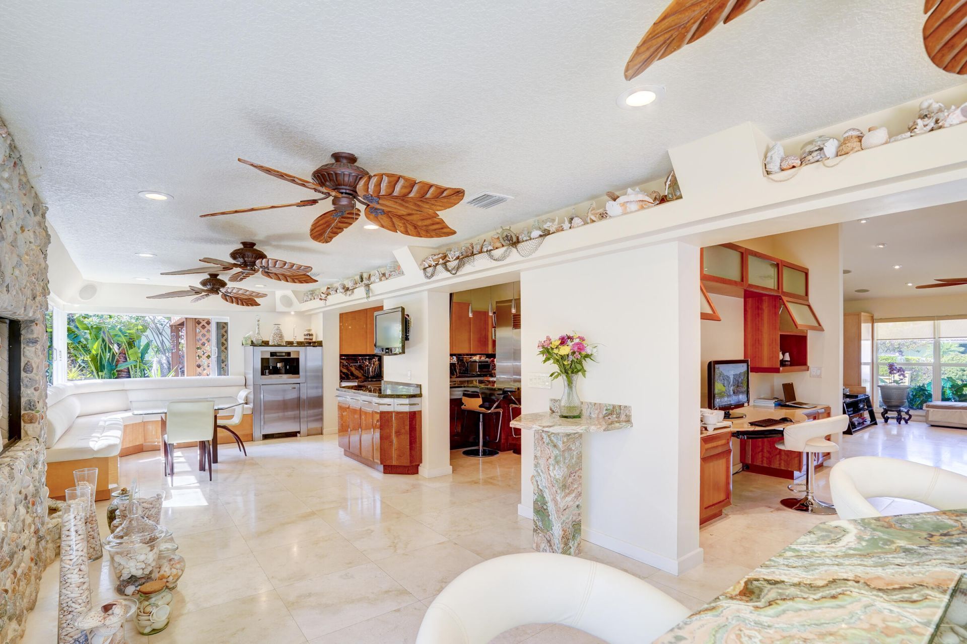 1191 Emerald Drive, Singer Island, FL 33404 Photo