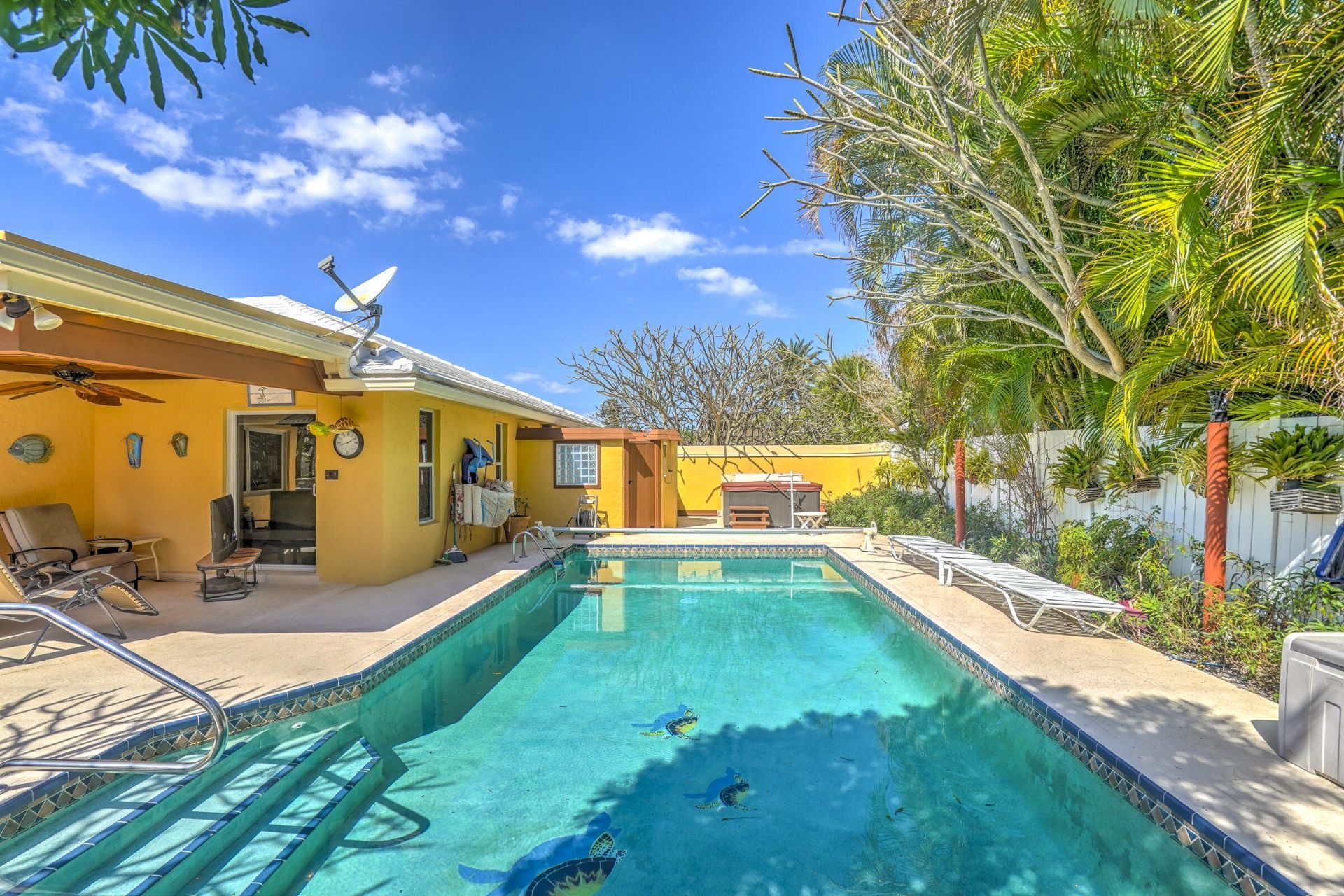 1191 Emerald Drive, Singer Island, FL 33404 Photo