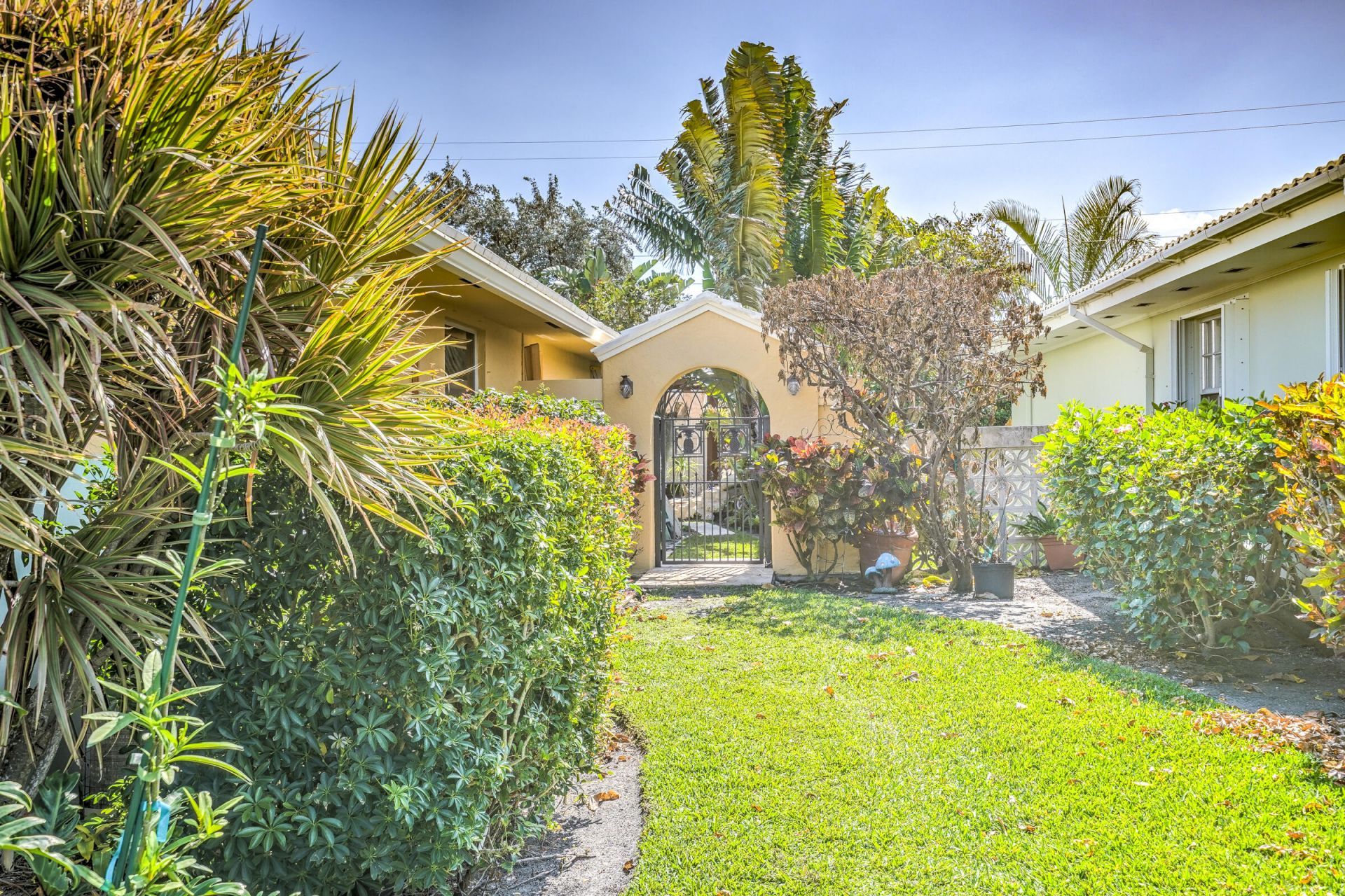 1191 Emerald Drive, Singer Island, FL 33404 Photo