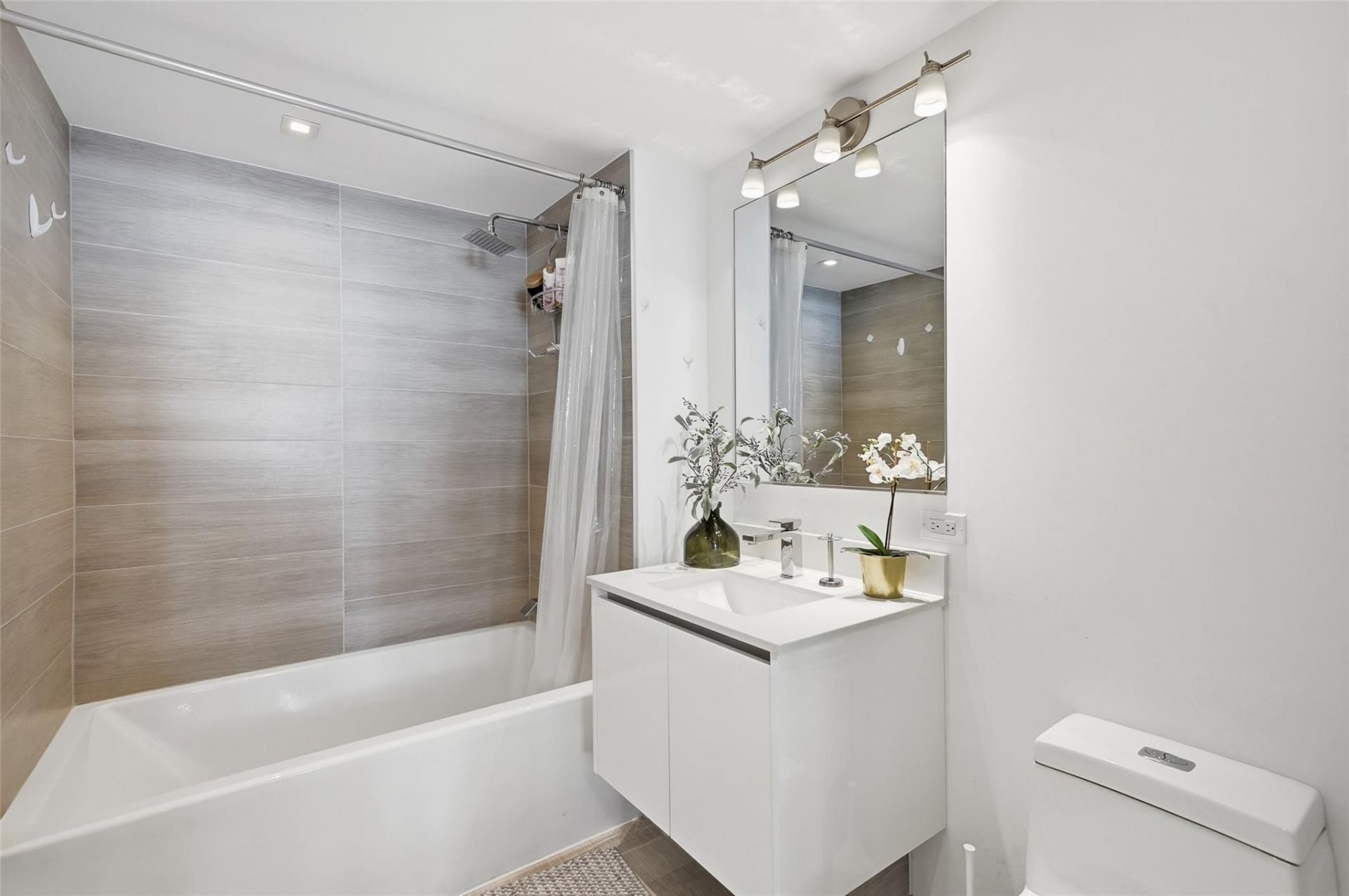 1600 SW 1st Avenue, Unit 510, Miami, FL 33129 Photo