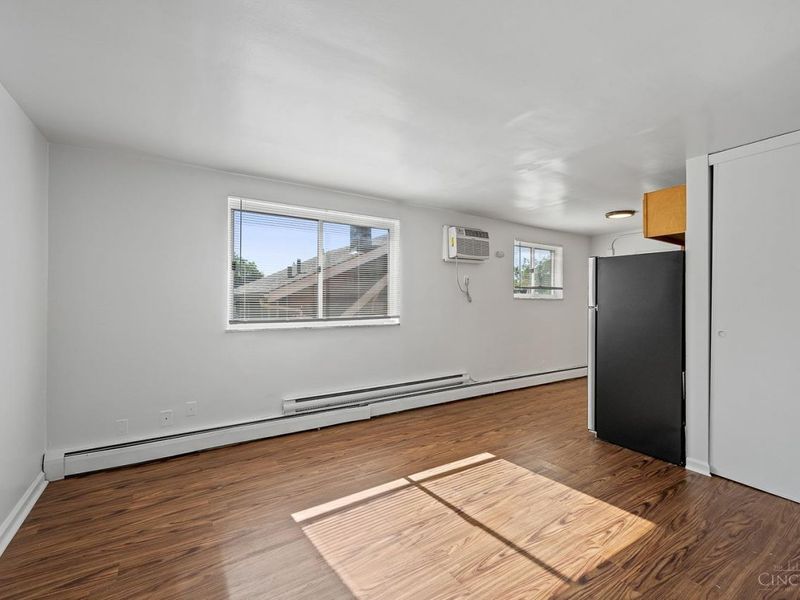 1522 Cedar Avenue, Cincinnati, OH 45224 Photo 4