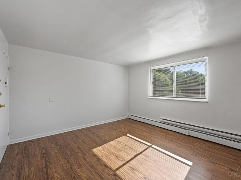 1522 Cedar Avenue, Cincinnati, OH 45224 Photo 6