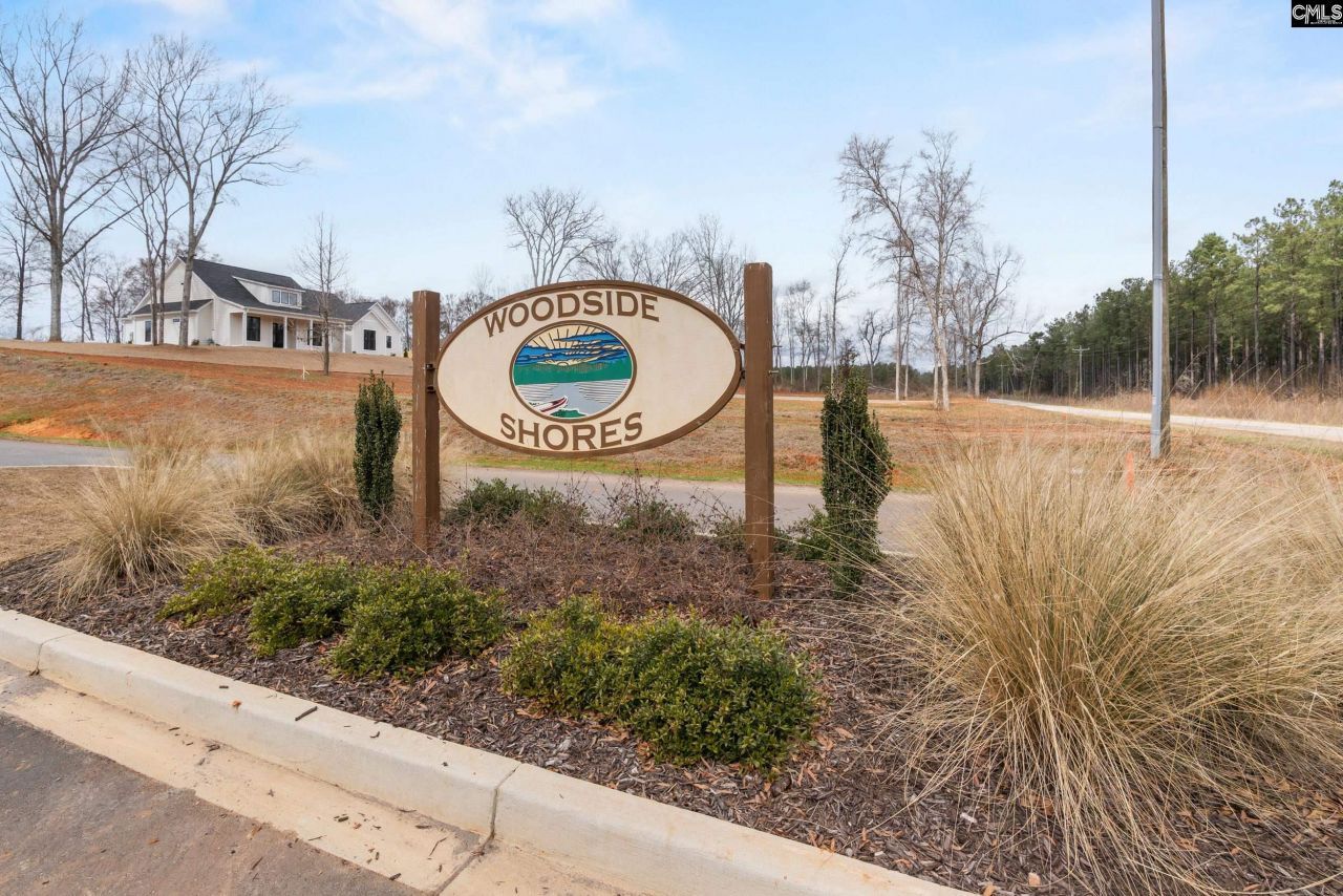 220 Breakwater Drive  Photo 33