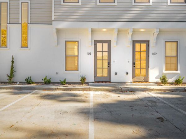 105 Oaks Archway, Lafayette, LA 70508