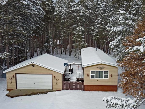 W5992 Tomahawk Trail, Necedah, WI 54646