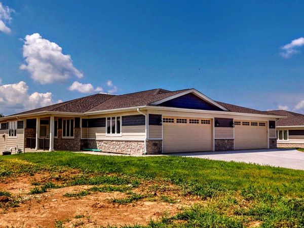 726 E Reinel Road, Jefferson, WI 53549