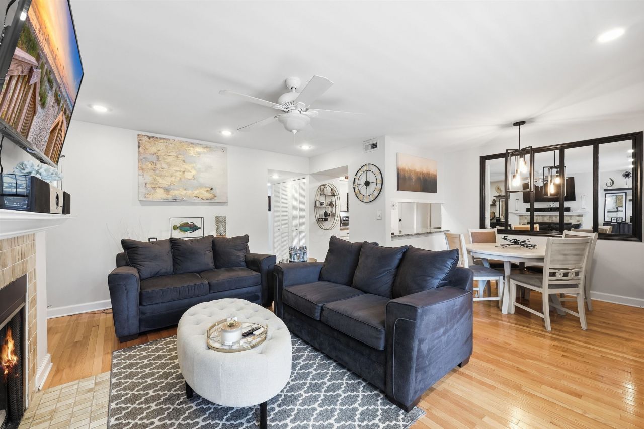 6813 Porcher Dr. Photo 6