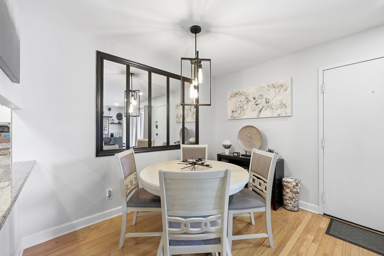 6813 Porcher Dr. Photo 7