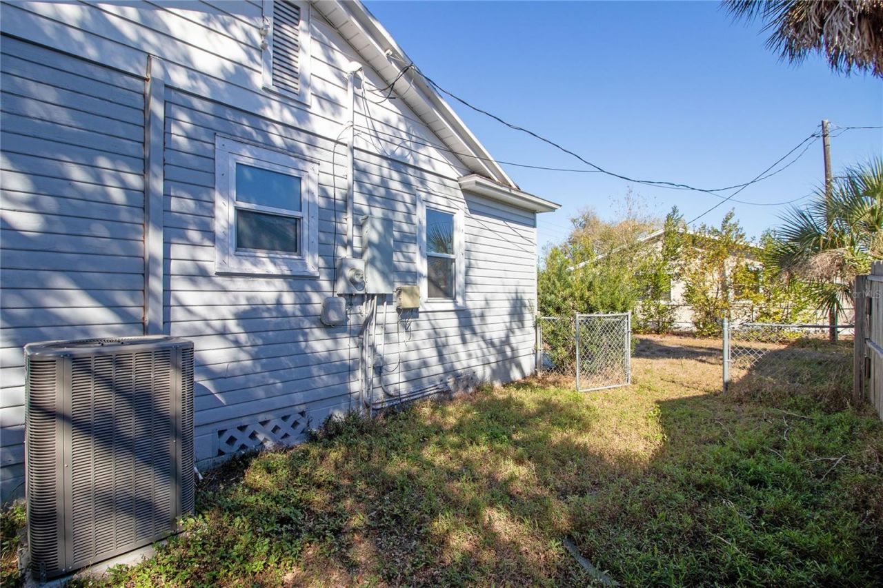 1547 35th Avenue N, Saint Petersburg, FL 33704 Photo