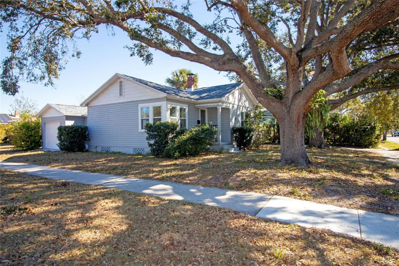 1547 35th Avenue N, Saint Petersburg, FL 33704 Photo