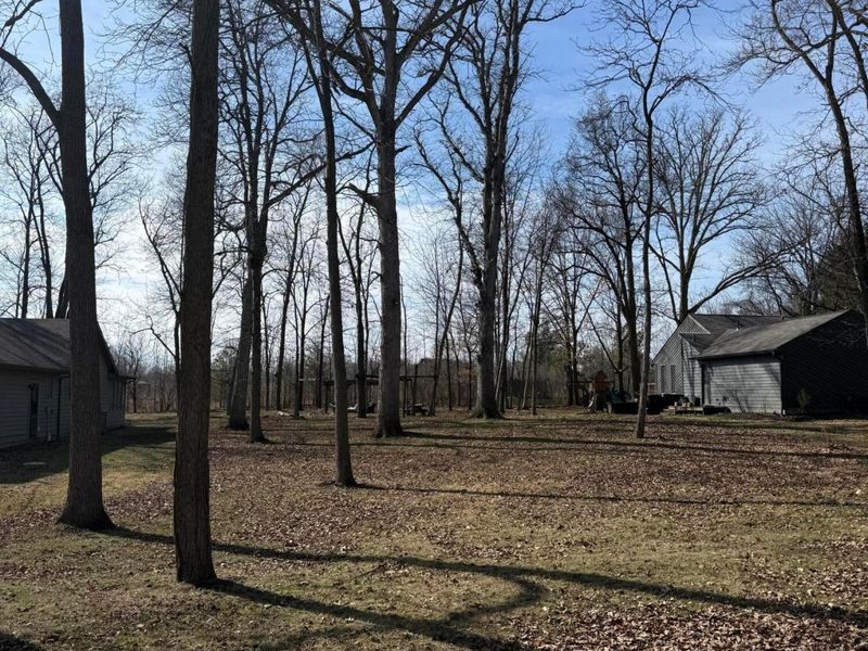 1730 W Choctaw Drive , London, OH 43140 Photo 2