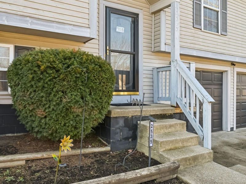 2535 Bridlewood Court , Obetz, OH 43207 Photo 4