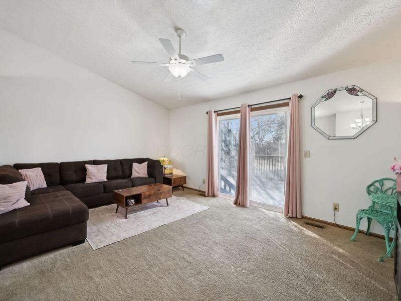 2535 Bridlewood Court , Obetz, OH 43207 Photo 6