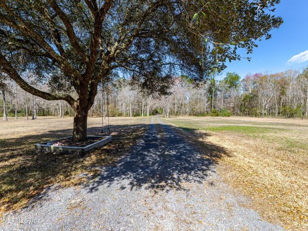8404 NESBITT Road, Macclenny, FL 32063