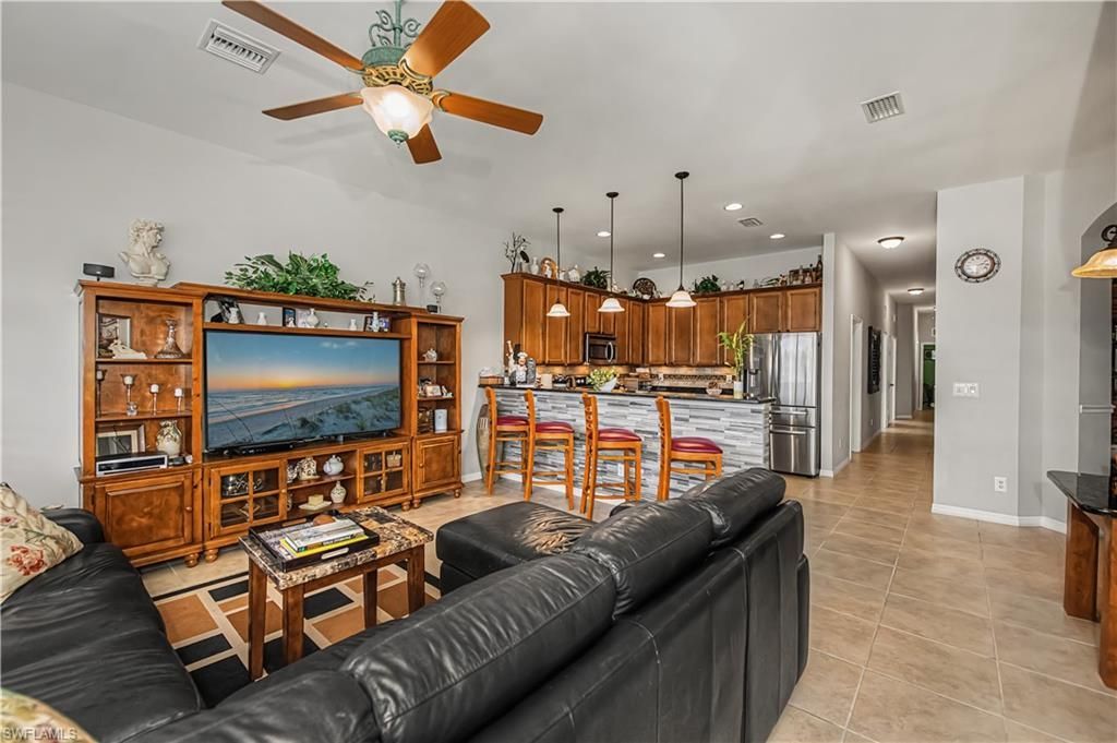 3627 Sugarelli Ave, Cape Coral, FL 33909 Photo