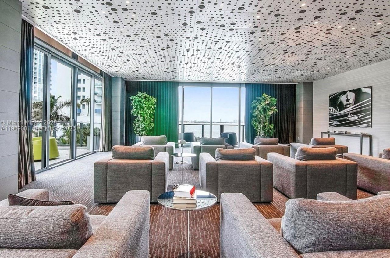 460 NE 28th St, Unit 2102, Miami, FL 33137 Photo