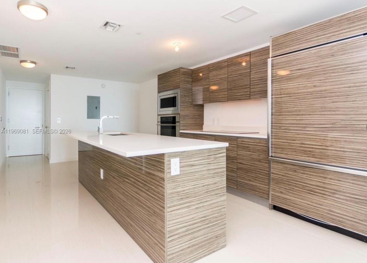 460 NE 28th St, Unit 2102, Miami, FL 33137 Photo